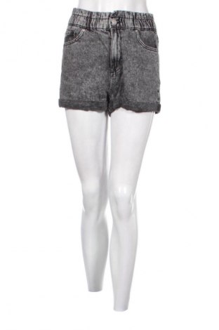 Damen Shorts Fb Sister, Größe M, Farbe Grau, Preis € 1,99