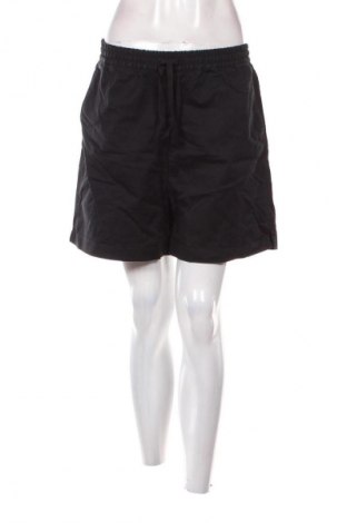 Női rövidnadrág Filippa K, Méret M, Szín Kék, Ár 5 059 Ft