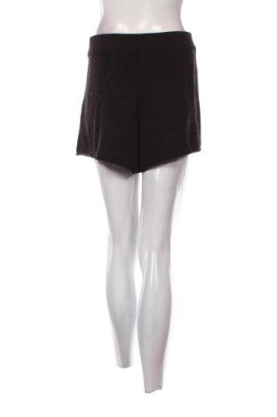 Női rövidnadrág ONLY, Méret M, Szín Fekete, Ár 4 199 Ft