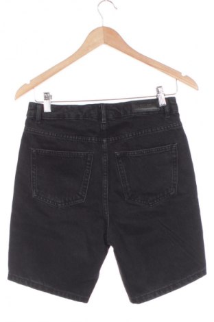 Női rövidnadrág Review, Méret S, Szín Fekete, Ár 10 899 Ft