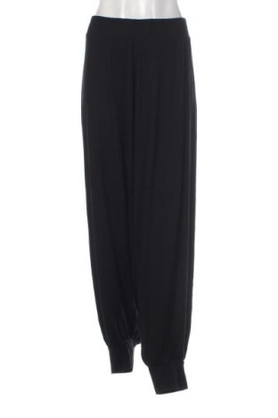 Damenhose Bpc Bonprix Collection, Größe 4XL, Farbe Schwarz, Preis 14,99 €, #132965088