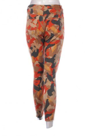 Dámské kalhoty  Marc Cain, Velikost S, Barva Vícebarevné, Cena  759,00 Kč