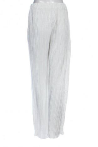 Дамски панталон Unbranded, Размер M, Цвят Бял, Цена 4,09 €