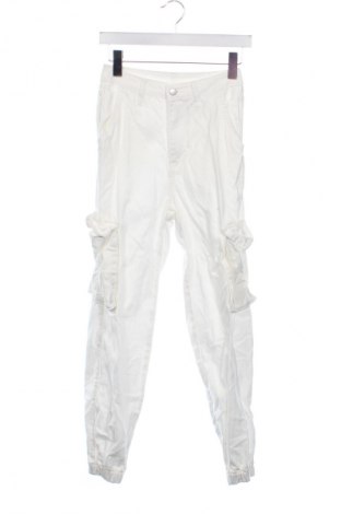 Дамско спортно долнище SHEIN, Размер XS, Цвят Бял, Цена 8,80 €