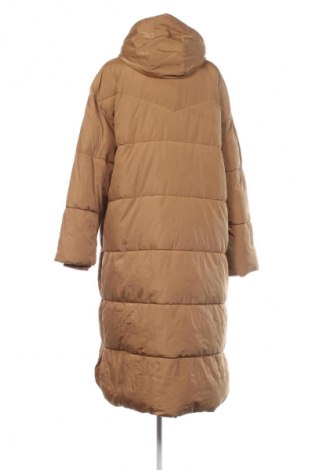 Дамско яке Numph, Размер XL, Цвят Бежов, Цена 53,68 €