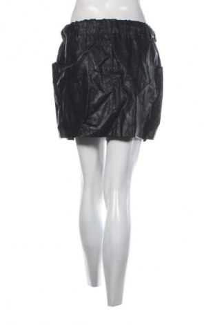 Kožená sukňa  Zara, Veľkosť S, Farba Čierna, Cena  3,95 €