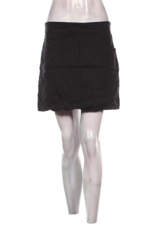 Пола - панталон Unbranded, Размер M, Цвят Черен, Цена 2,04 €