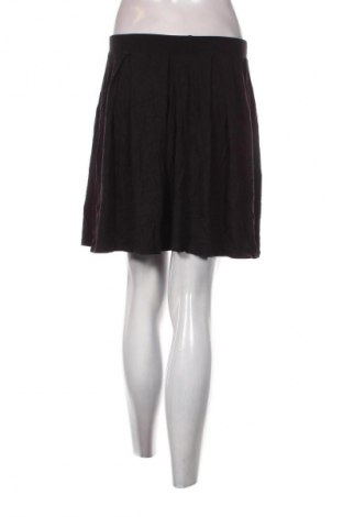 Пола ASOS, Размер S, Цвят Черен, Цена 4,09 €