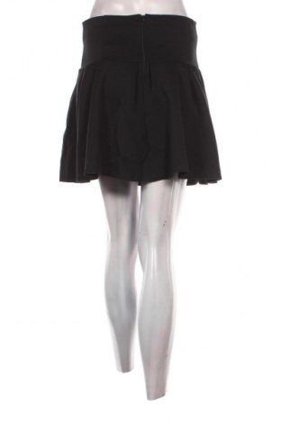 Пола ASOS, Размер M, Цвят Черен, Цена 2,55 €