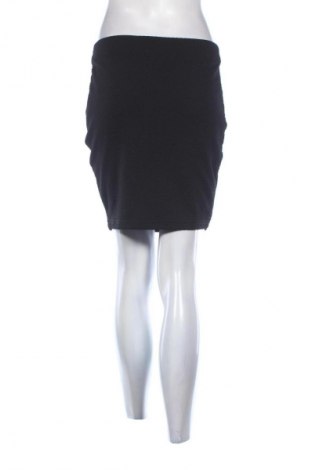 Пола Amisu, Размер M, Цвят Черен, Цена 2,04 €