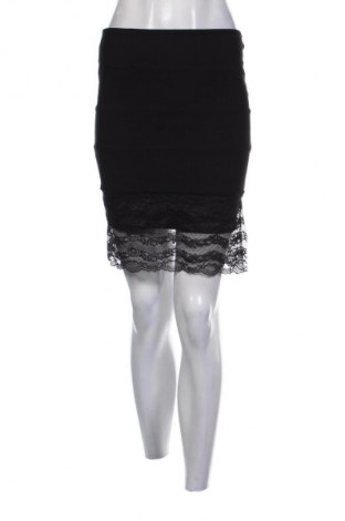 Sukňa Amisu, Veľkosť S, Farba Čierna, Cena  2,95 €