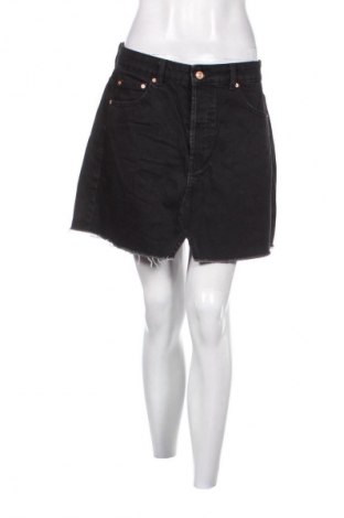 Szoknya Bershka, Méret M, Szín Fekete, Ár 1 749 Ft