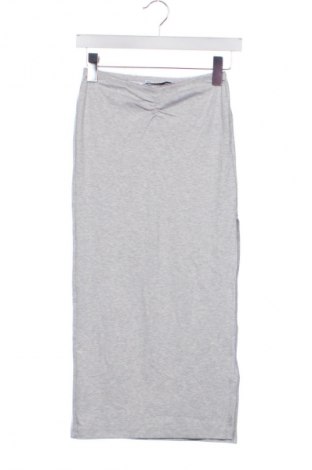 Szoknya Bershka, Méret XS, Szín Szürke, Ár 3 494 Ft