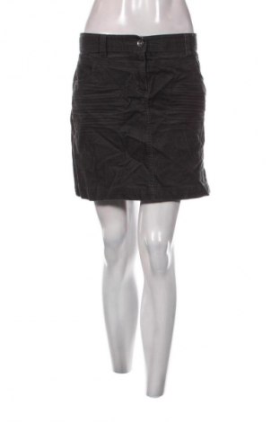 Rock Camaieu, Größe XL, Farbe Grau, Preis 3,99 €