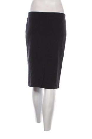 Пола Edc By Esprit, Размер M, Цвят Черен, Цена 3,06 €