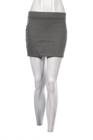 Rock Edc By Esprit, Größe M, Farbe Grau, Preis 3,99 €