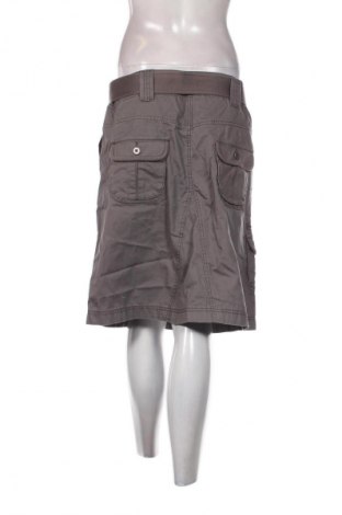 Rock Esprit, Größe M, Farbe Grau, Preis 2,99 €