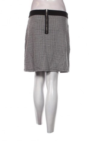 Rock Esprit, Größe M, Farbe Mehrfarbig, Preis 2,99 €