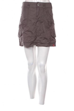 Rock Esprit, Größe L, Farbe Grau, Preis 3,99 €