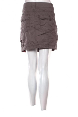 Rock Esprit, Größe L, Farbe Grau, Preis 3,99 €