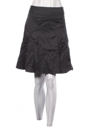 Rock Esprit, Größe S, Farbe Grau, Preis 3,99 €