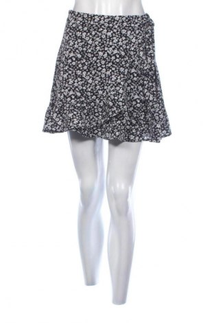 Пола Fb Sister, Размер S, Цвят Многоцветен, Цена 2,04 €