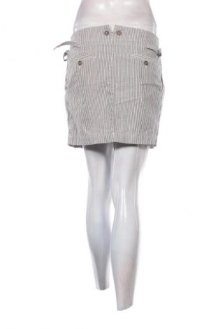 Пола Gap, Размер M, Цвят Многоцветен, Цена 3,57 €