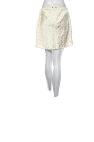 Пола Gina Tricot, Размер M, Цвят Многоцветен, Цена 6,13 €