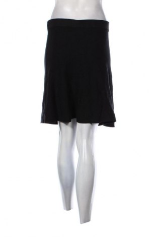 Пола Liu Jo, Размер M, Цвят Черен, Цена 11,24 €