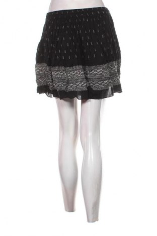 Пола Mango, Размер S, Цвят Многоцветен, Цена 3,06 €