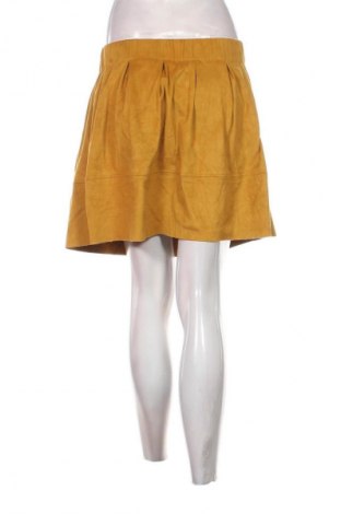 Пола Moves, Размер S, Цвят Оранжев, Цена 2,04 €