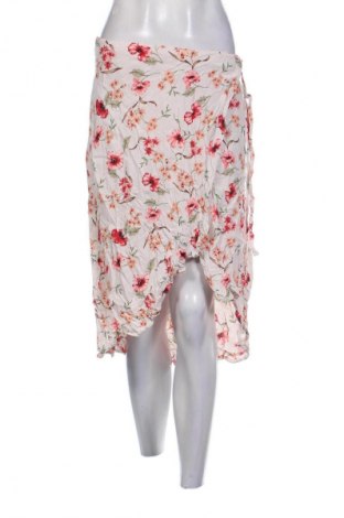 Пола New Look, Размер XL, Цвят Многоцветен, Цена 2,55 €