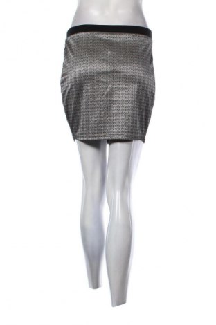 Пола Pepco, Размер M, Цвят Сив, Цена 2,04 €