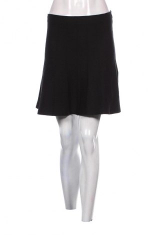 Пола Qed London, Размер S, Цвят Черен, Цена 4,60 €