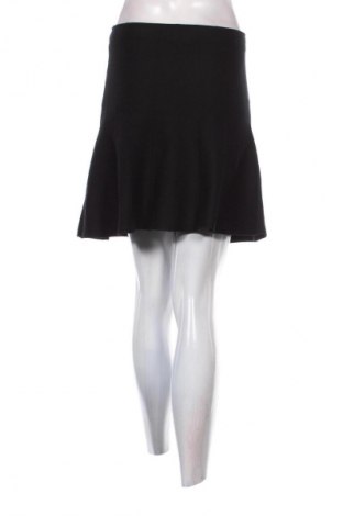 Пола Qed London, Размер S, Цвят Черен, Цена 4,60 €