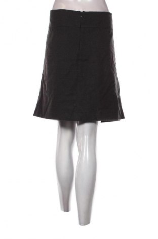 Rock S.Oliver, Größe XL, Farbe Grau, Preis 2,99 €