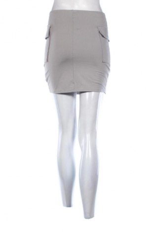 Пола SHEIN, Размер S, Цвят Сив, Цена 2,04 €