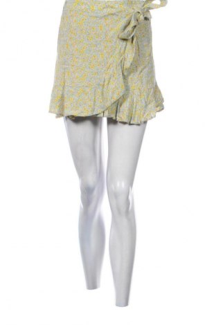 Пола Stradivarius, Размер S, Цвят Многоцветен, Цена 2,04 €