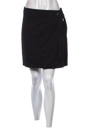 Пола Street One, Размер M, Цвят Черен, Цена 4,60 €