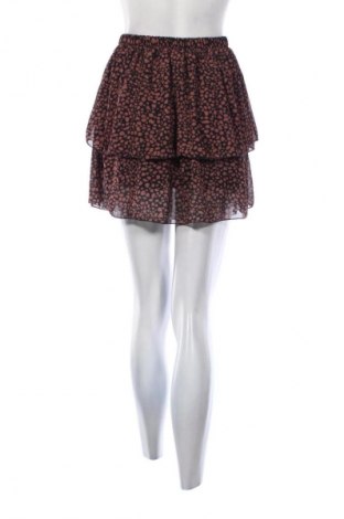 Пола Styleboom, Размер S, Цвят Многоцветен, Цена 10,00 €