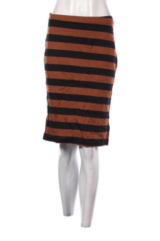 Пола Sussan, Размер M, Цвят Многоцветен, Цена 2,04 €