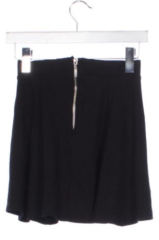 Пола Trendyol, Размер XS, Цвят Черен, Цена 8,08 €