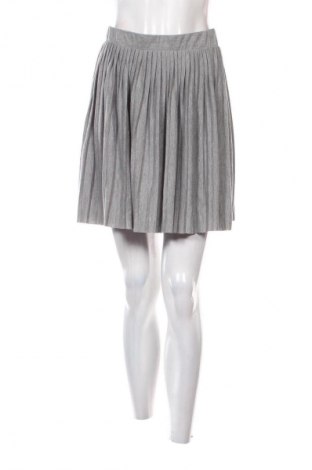 Пола Unbranded, Размер M, Цвят Сив, Цена 2,04 €