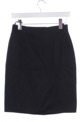 Пола Unbranded, Размер XS, Цвят Черен, Цена 4,60 €