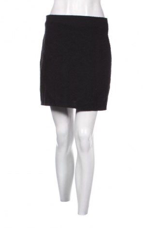 Пола Unbranded, Размер L, Цвят Черен, Цена 2,55 €