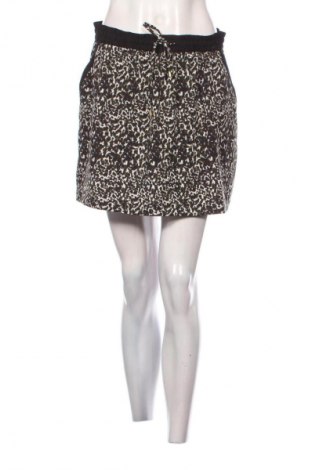 Пола Unbranded, Размер M, Цвят Многоцветен, Цена 2,04 €