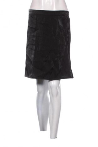 Пола Unbranded, Размер M, Цвят Черен, Цена 2,04 €