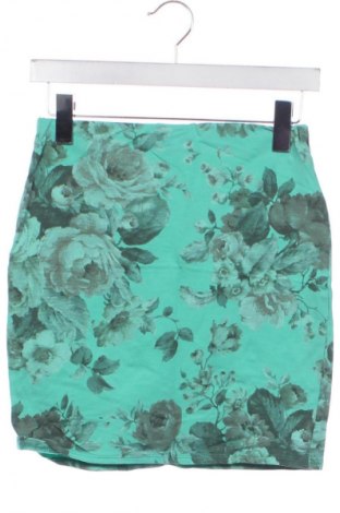 Пола Unbranded, Размер S, Цвят Многоцветен, Цена 2,04 €