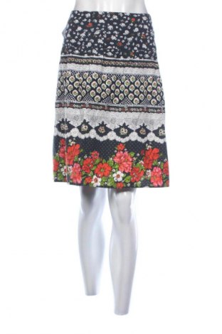 Пола Unbranded, Размер S, Цвят Многоцветен, Цена 2,04 €