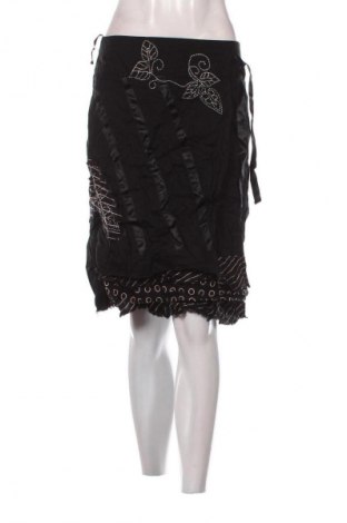 Rock VILA, Größe S, Farbe Schwarz, Preis 2,99 €